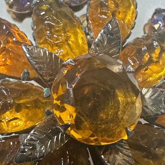 Jewelry - Vintage Amber Crystal Floral Brooch 1950s